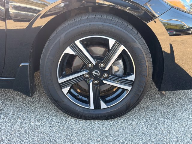 Used 2024 Nissan Sentra SV w/ All-Weather Package FWD image 9
