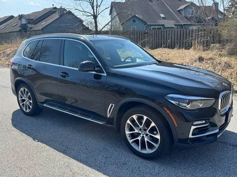 Used 2021 BMW X5 xDrive40i w/ Premium Package image 4