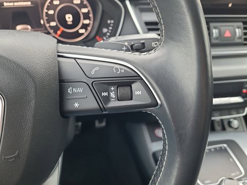 Used 2019 Audi SQ5 Premium Plus w/ Premium Plus Package image 25