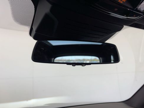 New 2026 BMW X5 sDrive40i w/ Parking Assistance Package image 18