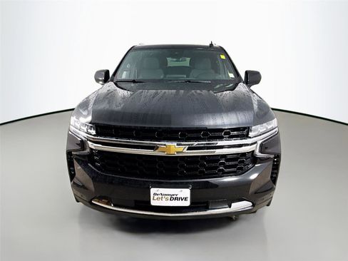Used 2024 Chevrolet Suburban LS w/ Driver Alert Package AWD/4WD image 4