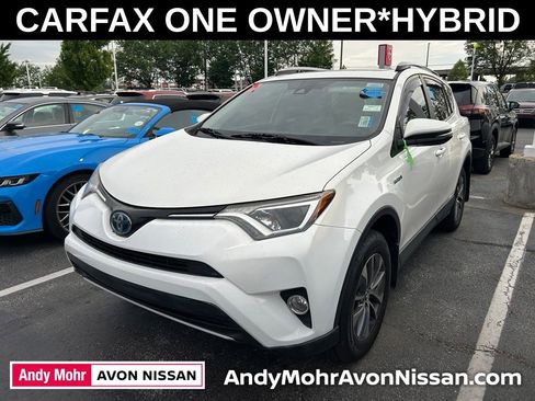 Used 2017 Toyota RAV4 XLE w/ All Weather Liner Package AWD/4WD image 2