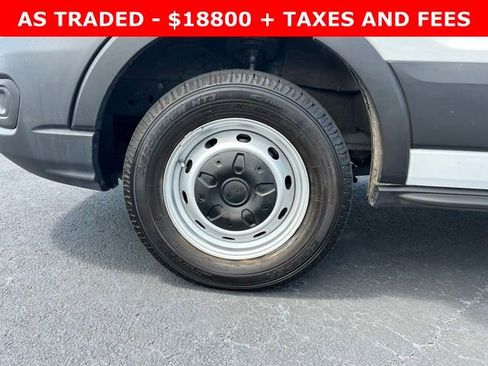 Used 2020 Ford Transit 150 Low Roof RWD image 9