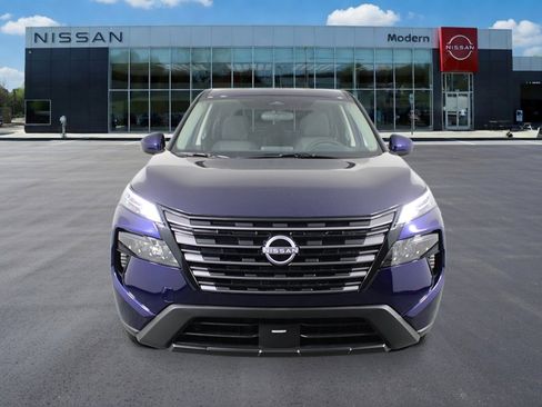 New 2026 Nissan Rogue SV FWD image 8
