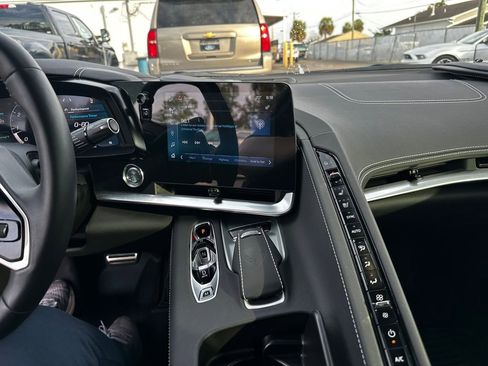 Used 2025 Chevrolet Corvette Stingray Preferred Cpe w/ 2LT image 52