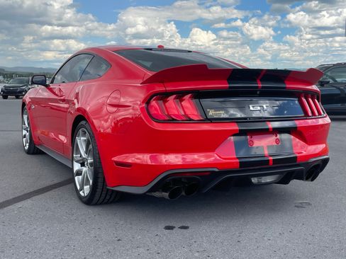 Used 2019 Ford Mustang GT Premium w/ Equipment Group 401A RWD image 6