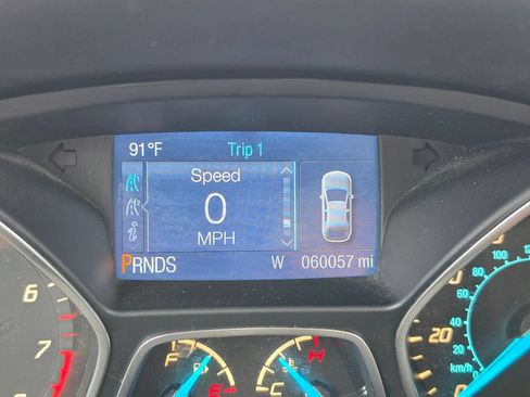 Used 2015 Ford Escape SE FWD image 10