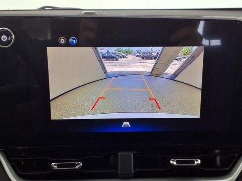 New 2026 Chevrolet Equinox LT image 9