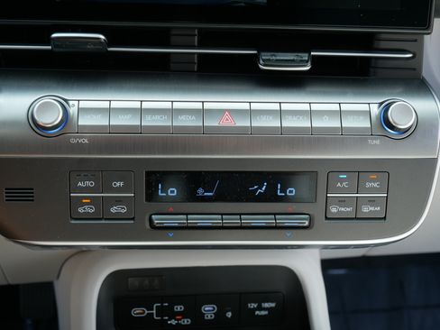 Certified 2026 Hyundai Kona SEL Sport AWD/4WD image 28
