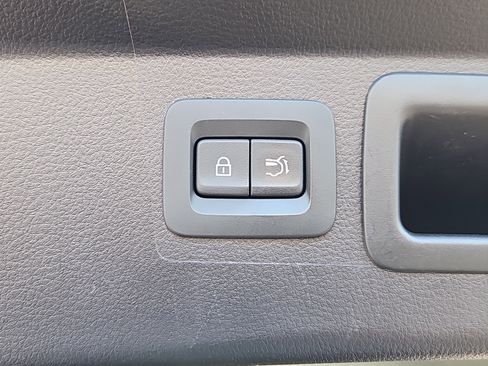 Used 2025 MAZDA CX-50 2.5 Turbo w/ Weather Package image 17