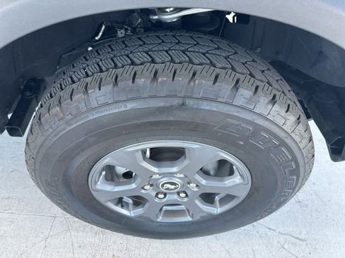 Used 2025 Ford Bronco Big Bend AWD/4WD image 6