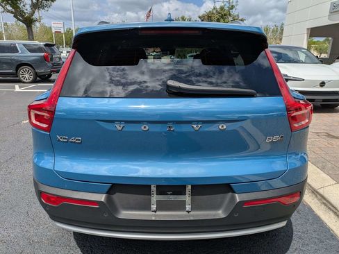 Used 2023 Volvo XC40 B5 Plus w/ Protection Package Premier image 5