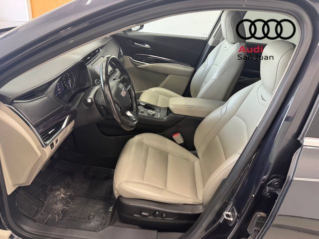 Used 2023 Cadillac XT4 Luxury FWD image 23