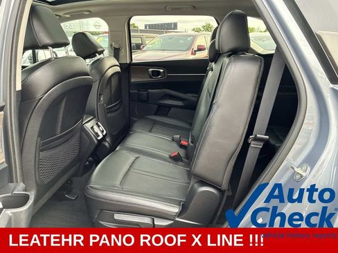 Used 2023 Kia Sorento S w/ Panoramic Sunroof Package AWD/4WD image 14
