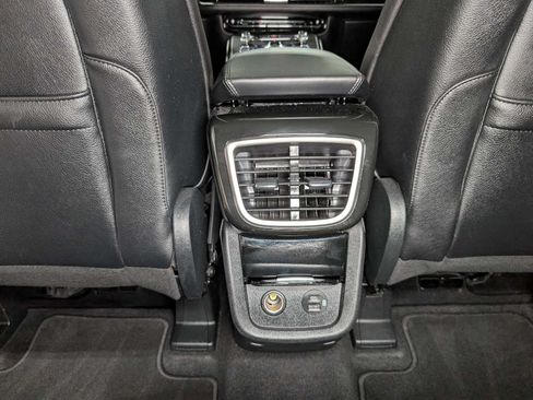 Used 2022 Lincoln Nautilus AWD w/ Premium Package image 21
