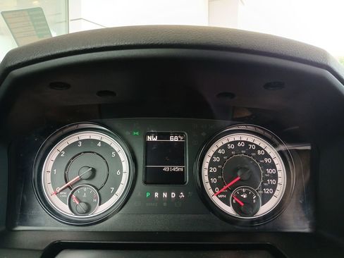 Used 2021 RAM 1500 Tradesman w/ Tradesman SXT Package AWD/4WD image 11