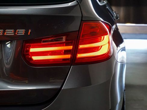 Used 2014 BMW 328i xDrive Wagon AWD/4WD image 75