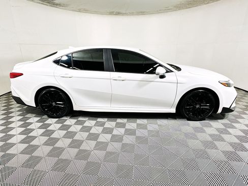 Certified 2025 Toyota Camry SE FWD image 2