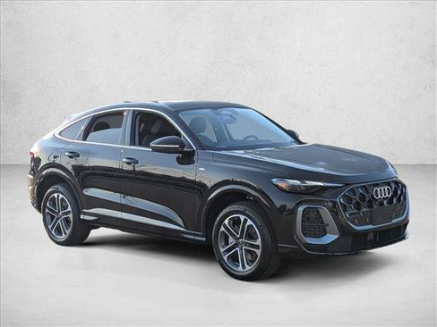 New 2026 Audi Q5 Premium AWD/4WD image 5