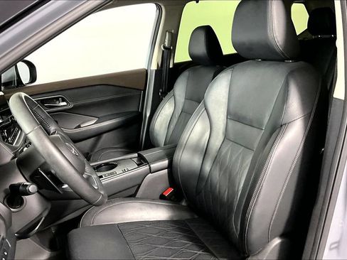 Used 2023 Nissan Rogue Platinum w/ Platinum Premium Package FWD image 25