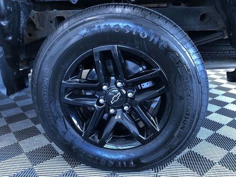 Used 2019 Chevrolet Silverado 1500 Custom Trail Boss image 11