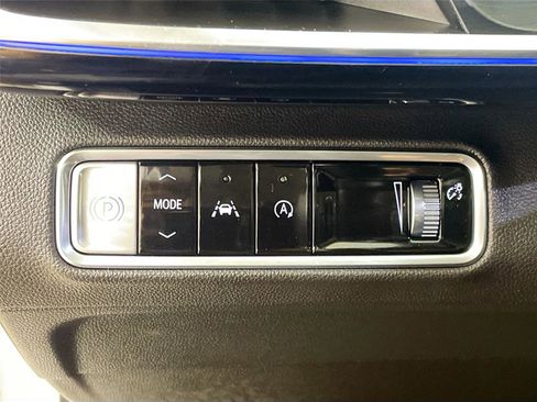 Used 2024 Buick Envision Preferred AWD/4WD image 14
