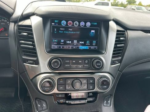 Used 2018 Chevrolet Suburban LT AWD/4WD image 13