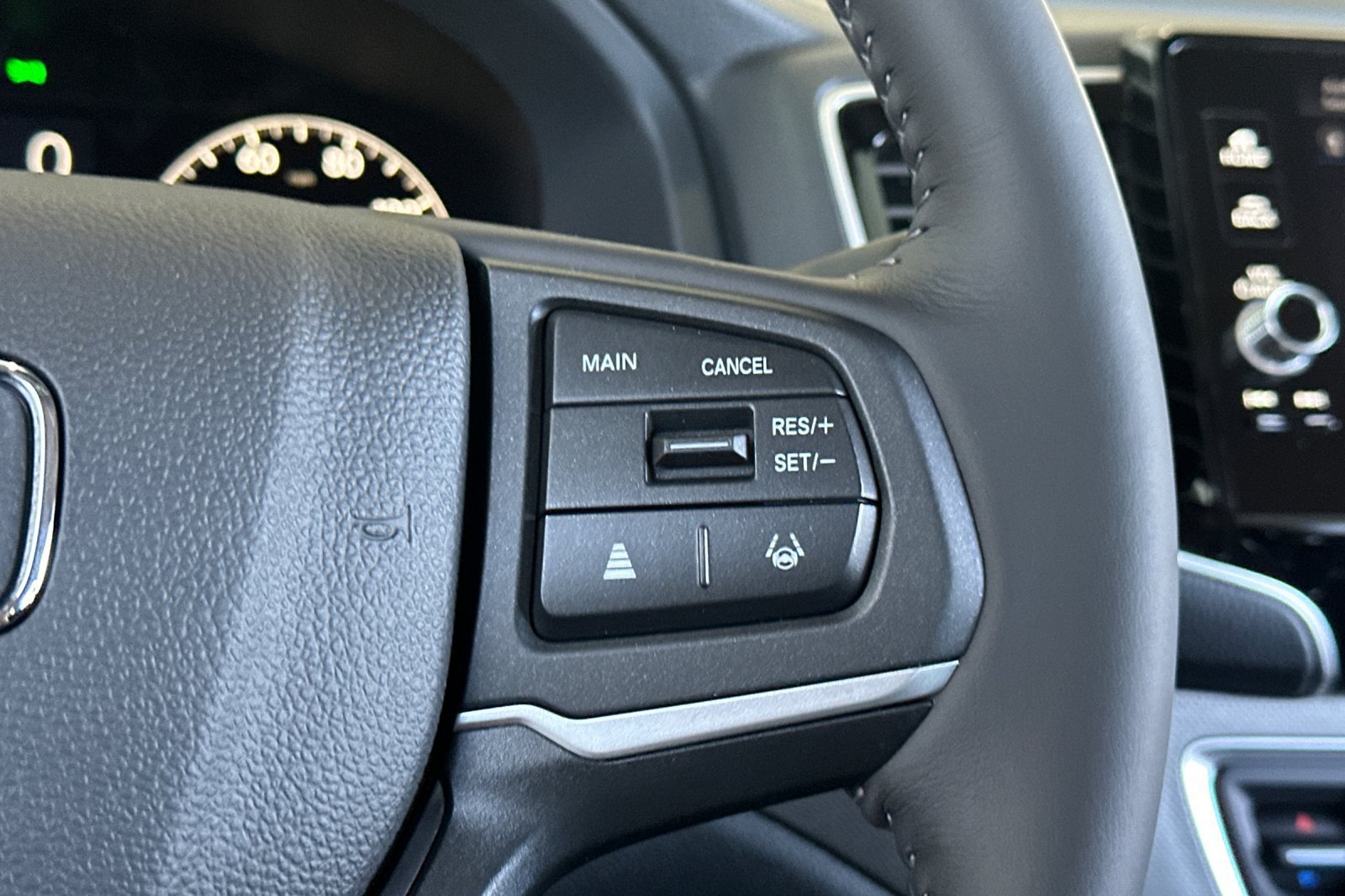 New 2025 Honda Ridgeline Sport image 29
