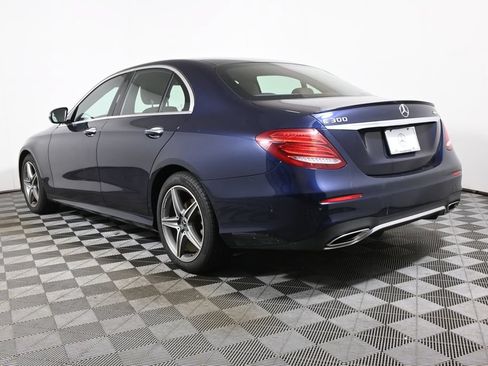 Used 2018 Mercedes-Benz E 300 4MATIC image 5