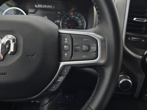 Used 2024 RAM 2500 Big Horn w/ Night Edition AWD/4WD image 16