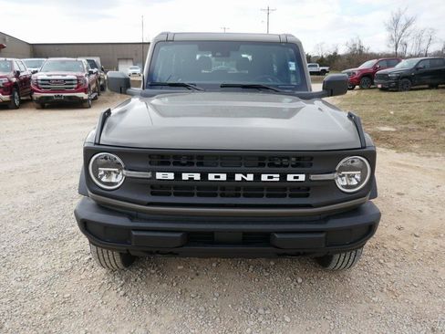 New 2025 Ford Bronco Base 2D Sport Utility image 8