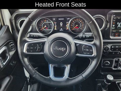 Used 2020 Jeep Wrangler Unlimited Sahara image 39