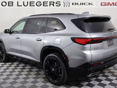 New 2026 Buick Enclave Sport Touring w/ Super Cruise Package AWD/4WD image 4