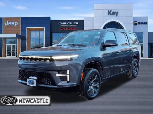 New 2026 Jeep Grand Wagoneer Limited w/ Premium Group II image 1