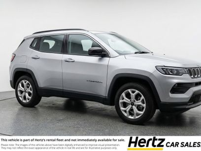 Used 2025 Jeep Compass Latitude
