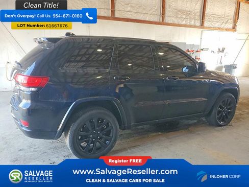 Used 2018 Jeep Grand Cherokee Altitude AWD/4WD image 4