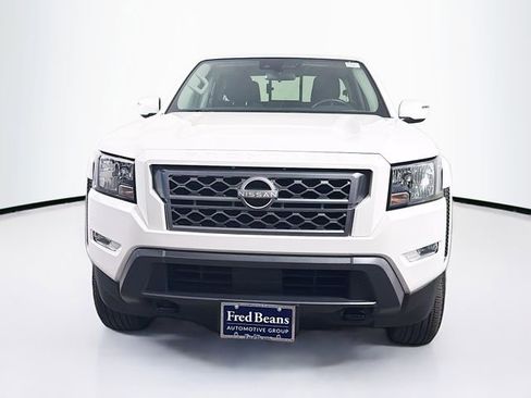 Certified 2024 Nissan Frontier SV w/ SV Convenience Package image 2