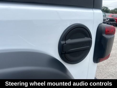 Certified 2024 Jeep Wrangler Unlimited Rubicon image 22