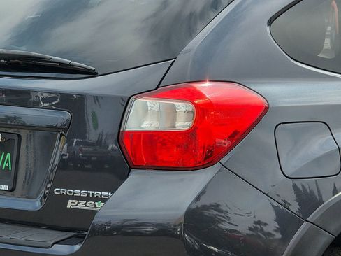 Used 2017 Subaru Crosstrek 2.0i Limited image 14