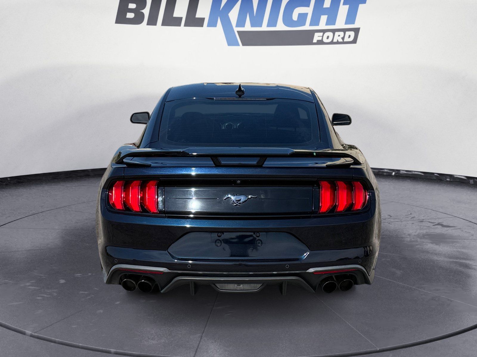 Used 2021 Ford Mustang GT Premium w/ Equipment Group 401A RWD image 4