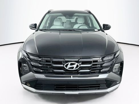 Used 2025 Hyundai Tucson SEL FWD image 2