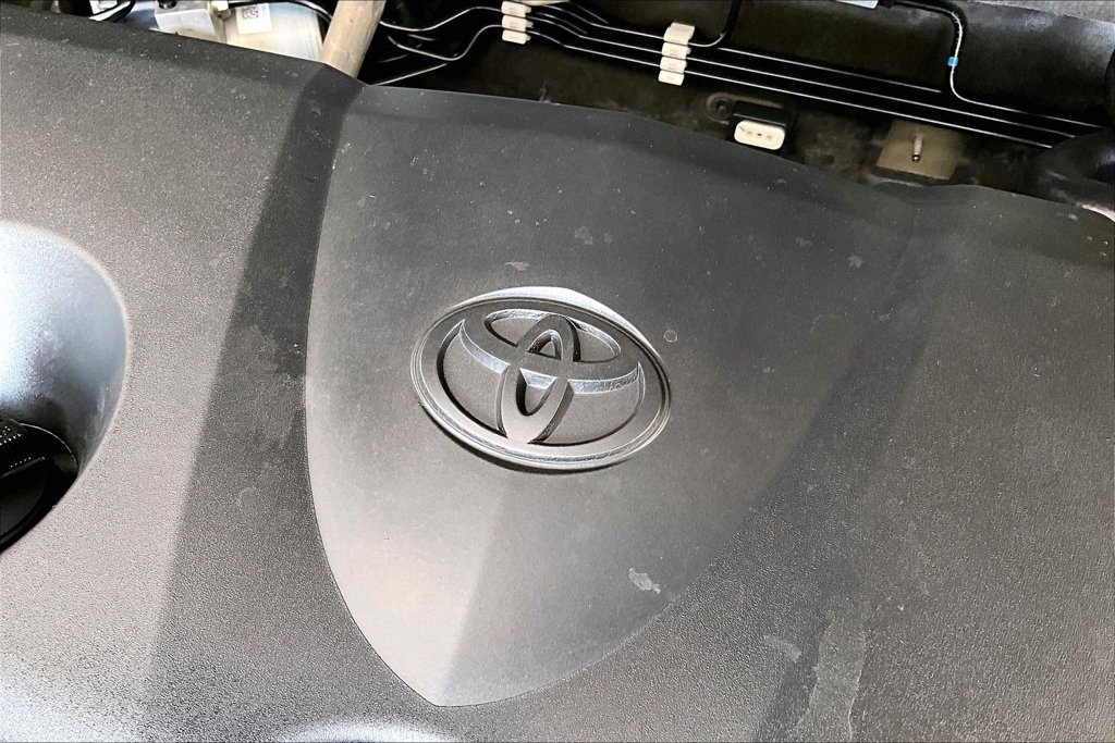 Used 2024 Toyota RAV4 XLE Premium w/ Weather Package AWD/4WD image 43