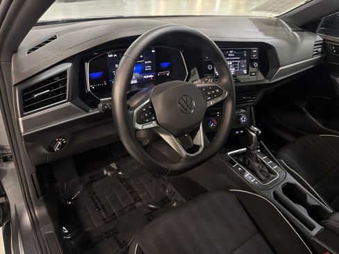 Certified 2022 Volkswagen Jetta Sport FWD image 14