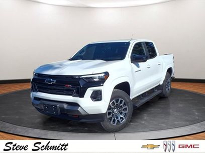 Used 2024 Chevrolet Colorado Z71 w/ Z71 Convenience Package 2