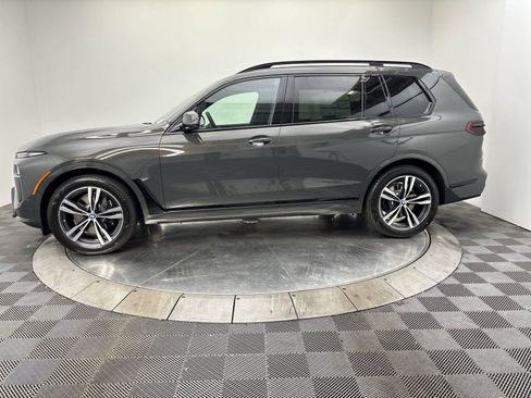 New 2027 BMW X7 xDrive40i w/ M Sport Package AWD/4WD image 16