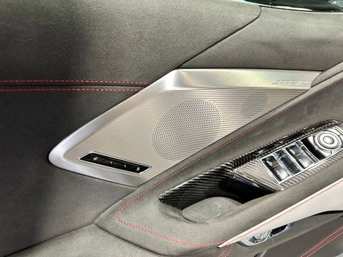 Used 2023 Chevrolet Corvette Stingray Premium Conv w/ Z51 Performance Package RWD image 11
