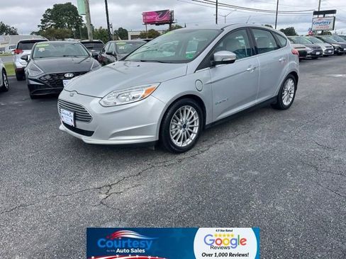 Used 2016 Ford Focus Electric Hatchback image 4