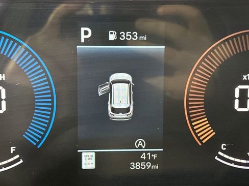 Used 2025 Hyundai Tucson SEL image 18