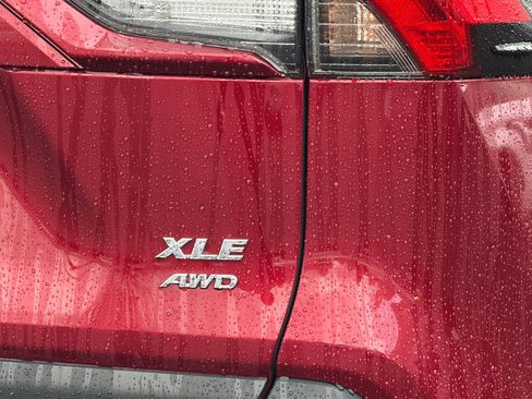 New 2025 Toyota RAV4 XLE w/ Convenience Package image 7