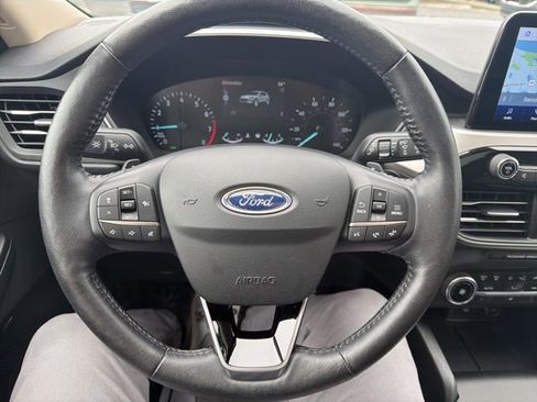 Used 2020 Ford Escape SEL AWD/4WD image 14